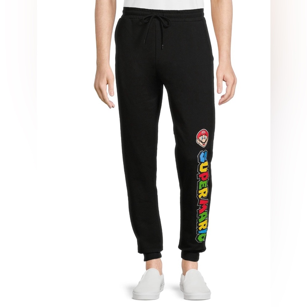 Nintendo Men's Mario Graphic Jogger Size Medium
